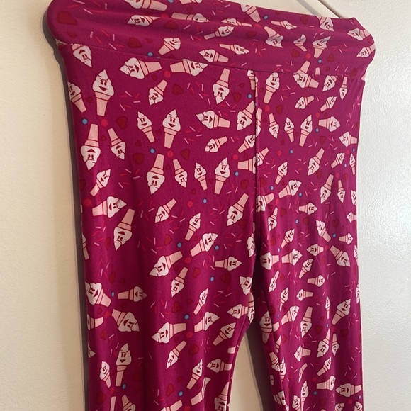 LuLaRoe Ice cream and hearts themed leggings size OS - Picture 2 of 4